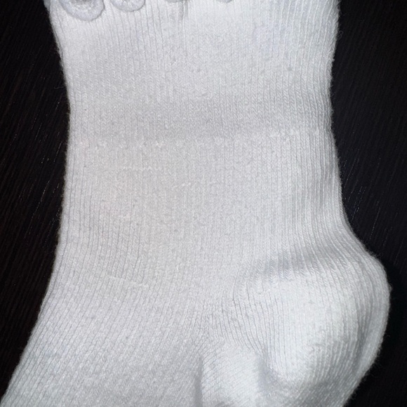 Stylish Ladies Ruffle Socks Set - Picture 3 of 3